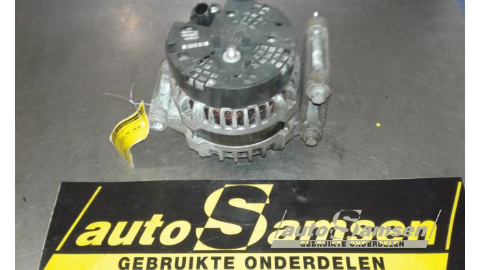 Dynamo van een Fiat Ducato (250) 2.2 D 100 Multijet Euro 4 2011