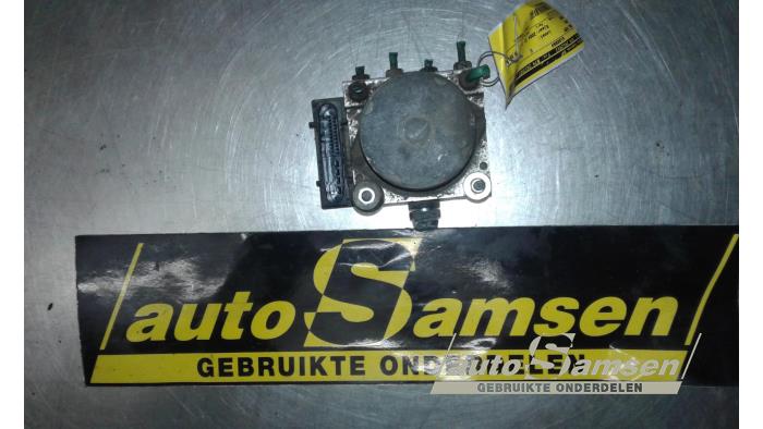 Gebruikte ABS Pomp Opel Combo (Corsa C) 1.3 CDTI 16V Prijs € 75,00 Margeregeling aangeboden door Auto Samsen B.V.