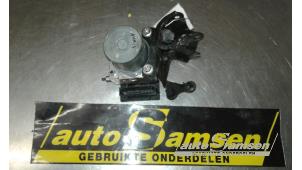 Gebruikte ABS Pomp Toyota Auris (E15) 1.4 VVT-i 16V Prijs € 75,00 Margeregeling aangeboden door Auto Samsen B.V.