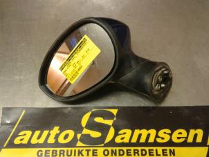 Gebruikte Buitenspiegel links Fiat Grande Punto (199) 1.4 16V Prijs € 45,00 Margeregeling aangeboden door Auto Samsen B.V.