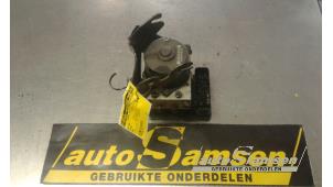 Gebruikte ABS Pomp Peugeot 1007 (KM) 1.6 GTI,Gentry 16V Prijs € 100,00 Margeregeling aangeboden door Auto Samsen B.V.
