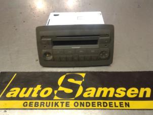 Gebruikte Radio CD Speler Fiat Panda (169) 1.2 Fire Prijs € 50,00 Margeregeling aangeboden door Auto Samsen B.V.