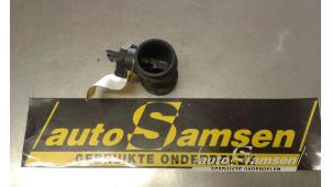 Gebruikte Luchthoeveelheidsmeter Opel Corsa C (F08/68) 1.0 12V Twin Port Prijs € 40,00 Margeregeling aangeboden door Auto Samsen B.V.