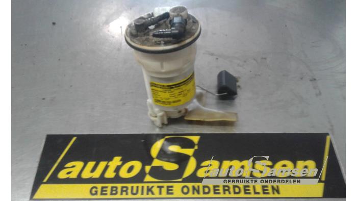 Gebruikte Tank element Pomp Toyota Corolla (E12) 1.4 16V VVT-i Prijs € 50,00 Margeregeling aangeboden door Auto Samsen B.V.