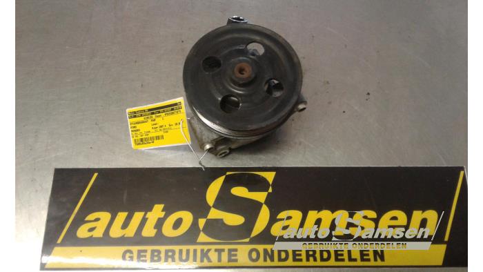 Gebruikte Servopomp Ford Mondeo IV Wagon 2.0 TDCi 130 16V Prijs € 75,00 Margeregeling aangeboden door Auto Samsen B.V.