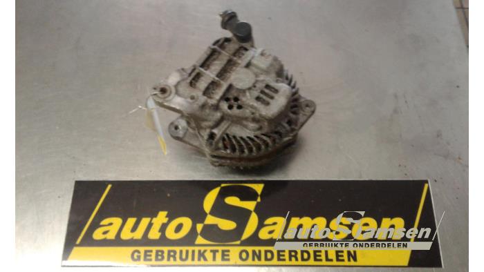 Gebruikte Dynamo Subaru Forester (SG) 2.5 16V XT Prijs € 75,00 Margeregeling aangeboden door Auto Samsen B.V.