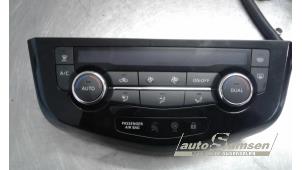 Gebruikte Kachel Bedieningspaneel Nissan Qashqai (J11) 1.2 DIG-T 16V Prijs € 75,00 Margeregeling aangeboden door Auto Samsen B.V.