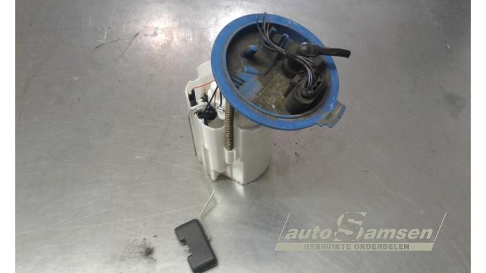 Gebruikte Tank element Pomp Volkswagen Golf VII (AUA) 1.4 TSI 16V Prijs € 75,00 Margeregeling aangeboden door Auto Samsen B.V.