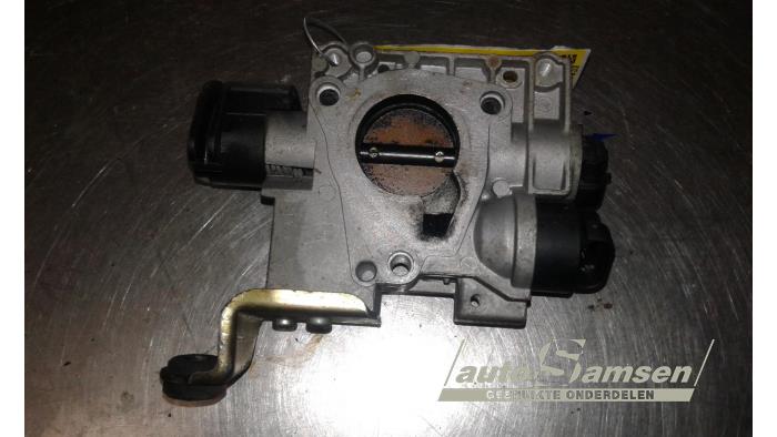 Gasklephuis van een Fiat Panda (169) 1.2 Fire 2004