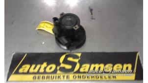 Gebruikte Servopomp Dacia Sandero I (BS) 1.6 Prijs € 50,00 Margeregeling aangeboden door Auto Samsen B.V.