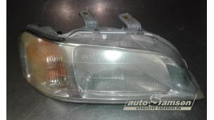 Gebruikte Rechter Koplamp Honda Civic Aerodeck (MB/MC) 1.5i VTEC-E II 16V Prijs € 40,00 Margeregeling aangeboden door Auto Samsen B.V.