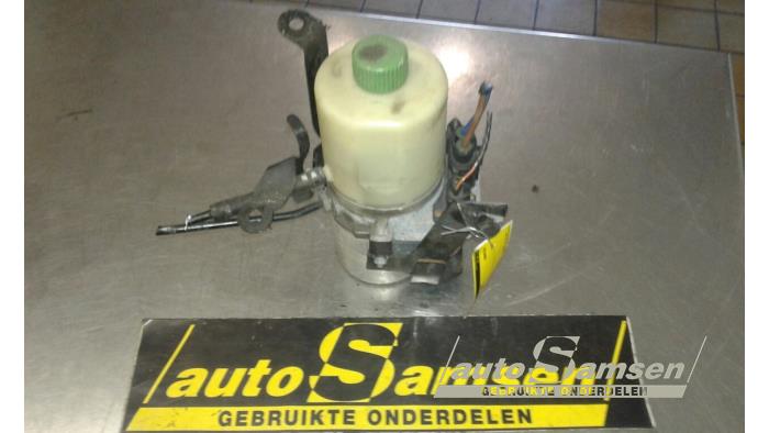Gebruikte Servopomp Skoda Fabia (6Y2) 1.4i Prijs € 100,00 Margeregeling aangeboden door Auto Samsen B.V.