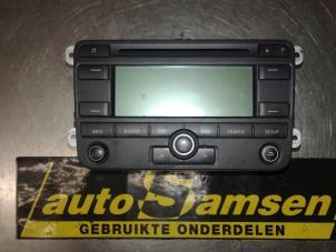 Gebruikte Radio/CD Speler (diversen) Volkswagen Touran (1T1/T2) 1.9 TDI 105 Euro 3 Prijs € 100,00 Margeregeling aangeboden door Auto Samsen B.V.