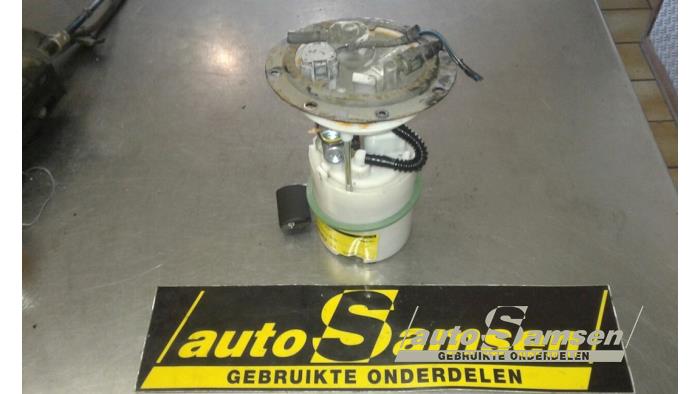 Gebruikte Tank element Pomp Hyundai i10 (F5) 1.1i 12V Prijs € 50,00 Margeregeling aangeboden door Auto Samsen B.V.