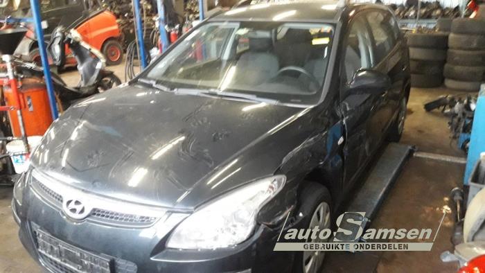 Gebruikte Aircopomp Hyundai i30 Crosswagon (WWH) 1.6 CRDi 16V VGT HP Prijs € 75,00 Margeregeling aangeboden door Auto Samsen B.V.