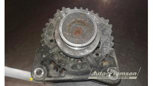 Gebruikte Alternator Renault Modus/Grand Modus (JP) 1.6 16V Prijs € 40,00 Margeregeling aangeboden door Auto Samsen B.V.