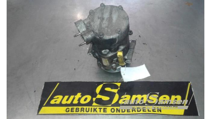 Gebruikte Aircopomp Peugeot Expert (G9) 1.6 HDi 90 Prijs € 40,00 Margeregeling aangeboden door Auto Samsen B.V.