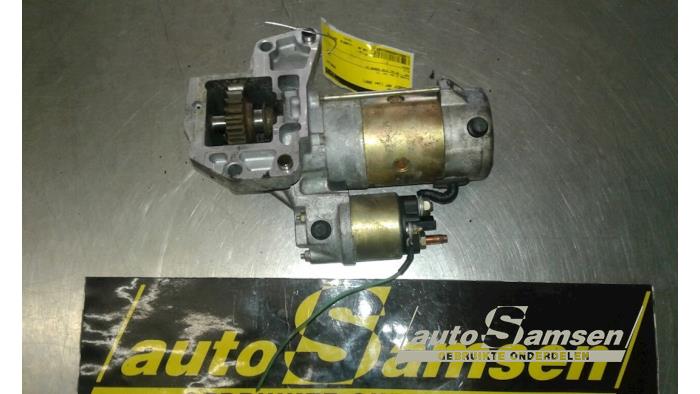 Gebruikte Startmotor Peugeot 407 (6C/J) 2.7 HDi V6 24V Prijs € 35,00 Margeregeling aangeboden door Auto Samsen B.V.