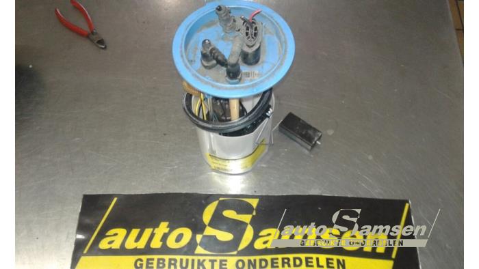 Gebruikte Tank element Pomp Volkswagen Golf VI (5K1) 1.4 TSI 160 16V Prijs € 50,00 Margeregeling aangeboden door Auto Samsen B.V.