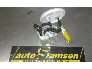 Gebruikte Brandstofpomp Elektrisch Opel Astra H (L48) 1.6 16V Prijs € 50,00 Margeregeling aangeboden door Auto Samsen B.V.