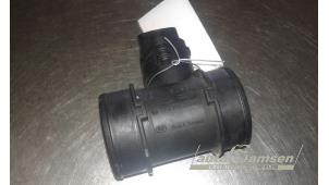 Gebruikte Luchthoeveelheidsmeter Opel Agila (A) 1.0 12V Prijs € 40,00 Margeregeling aangeboden door Auto Samsen B.V.