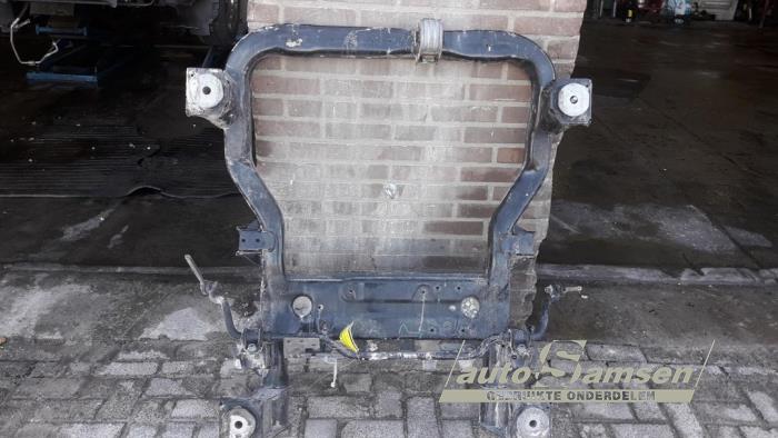Gebruikte Subframe Volkswagen Transporter T6 2.0 TDI DRF Prijs € 250,00 Margeregeling aangeboden door Auto Samsen B.V.