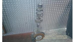 Gebruikte Mac Phersonpoot links-voor Volkswagen Polo V (6R) 1.2 TDI 12V BlueMotion Prijs € 100,00 Margeregeling aangeboden door Auto Samsen B.V.