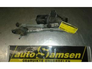 Gebruikte Ruitenwissermotor voor Citroen C1 1.0 12V Prijs € 50,00 Margeregeling aangeboden door Auto Samsen B.V.