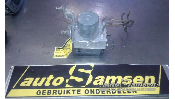 Gebruikte ABS Pomp Mercedes A (W169) 2.0 A-180 CDI 16V 5-Drs. Prijs € 75,00 Margeregeling aangeboden door Auto Samsen B.V.