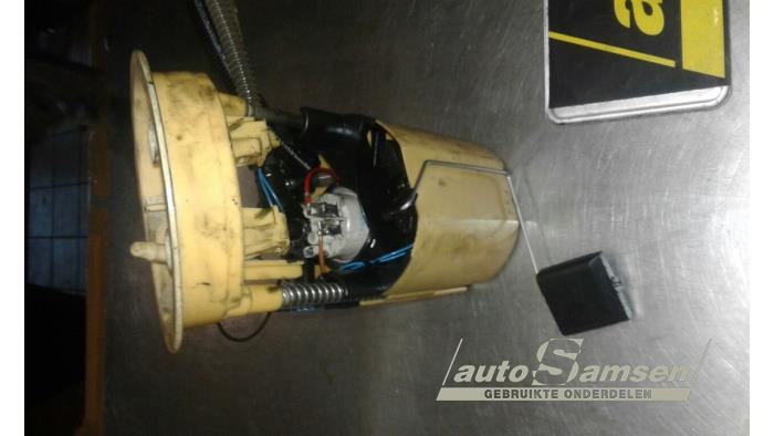 Gebruikte Tank element Pomp BMW 3 serie (E92) 335d 24V Prijs € 75,00 Margeregeling aangeboden door Auto Samsen B.V.