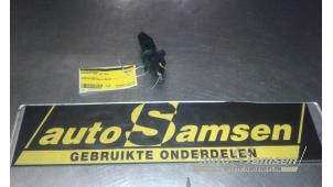 Gebruikte Luchtmassameter Chevrolet Aveo 1.4 16V Prijs € 75,00 Margeregeling aangeboden door Auto Samsen B.V.