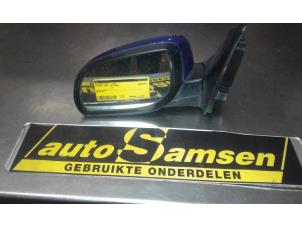 Gebruikte Spiegel Buiten links Hyundai i20 1.2i 16V Prijs € 50,00 Margeregeling aangeboden door Auto Samsen B.V.
