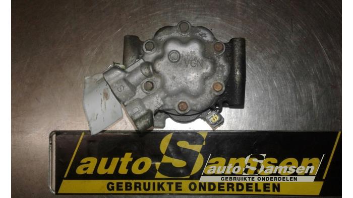 Gebruikte Aircopomp Renault Clio III (BR/CR) 1.6 16V Prijs € 50,00 Margeregeling aangeboden door Auto Samsen B.V.