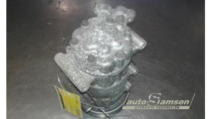 Gebruikte Aircopomp Renault Kangoo Express (FC) 1.5 dCi 60 Prijs € 50,00 Margeregeling aangeboden door Auto Samsen B.V.