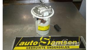 Gebruikte Tank element Pomp Peugeot 207 SW (WE/WU) 1.6 16V VTRi Prijs € 50,00 Margeregeling aangeboden door Auto Samsen B.V.