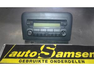 Gebruikte Radio CD Speler Fiat Croma (194) 2.2 MPI 16V Prijs € 100,00 Margeregeling aangeboden door Auto Samsen B.V.