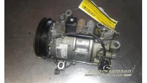 Gebruikte Aircopomp Renault Twingo III (AH) 1.0 SCe 75 12V Prijs € 100,00 Margeregeling aangeboden door Auto Samsen B.V.