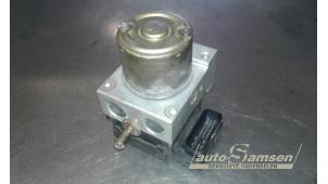 Gebruikte ABS Pomp Suzuki Ignis (FH) 1.5 16V Sport Prijs € 100,00 Margeregeling aangeboden door Auto Samsen B.V.