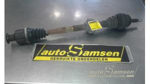 Gebruikte Steekas rechts-voor Dacia Logan (LS) 1.6 Prijs € 50,00 Margeregeling aangeboden door Auto Samsen B.V.