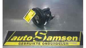 Gebruikte Servopomp Dacia Logan (LS) 1.6 Prijs € 50,00 Margeregeling aangeboden door Auto Samsen B.V.