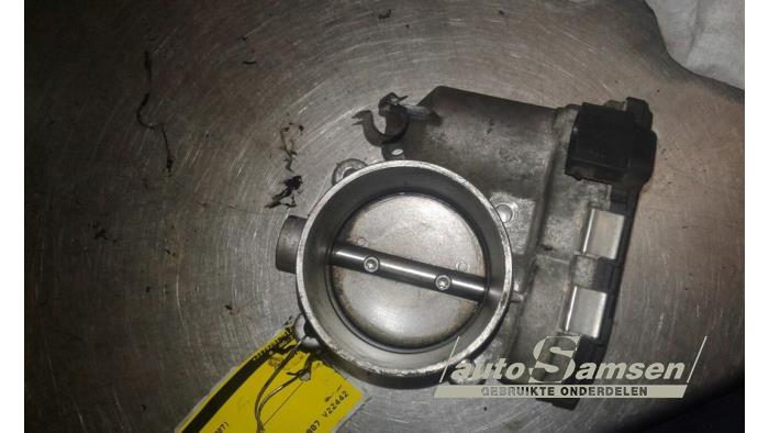 Gebruikte Gasklephuis Alfa Romeo GT (937) 1.8 Twin Spark 16V Prijs € 75,00 Margeregeling aangeboden door Auto Samsen B.V.