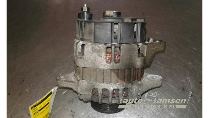 Gebruikte Dynamo Hyundai Getz 1.1i 12V Prijs € 40,00 Margeregeling aangeboden door Auto Samsen B.V.