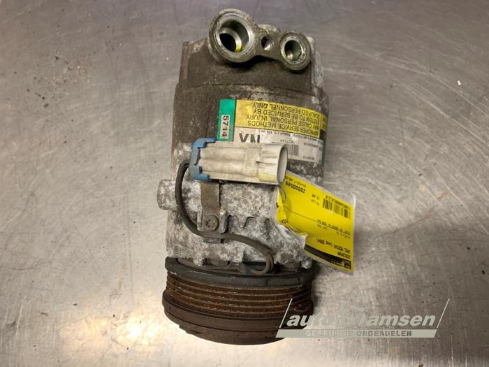 Gebruikte Pomp Airco Opel Meriva (A) 1.6 16V Prijs € 75,00 Margeregeling aangeboden door Auto Samsen B.V.