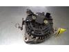 Dynamo van een Honda Accord (CH) 1.8i 16V S,LS 2000