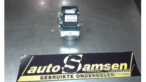 Gebruikte ABS Pomp Peugeot 307 (3A/C/D) 1.6 16V Prijs € 75,00 Margeregeling aangeboden door Auto Samsen B.V.