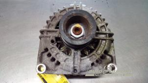 Gebruikte Alternator Opel Zafira (M75) 1.8 16V Ecotec Prijs € 75,00 Margeregeling aangeboden door Auto Samsen B.V.