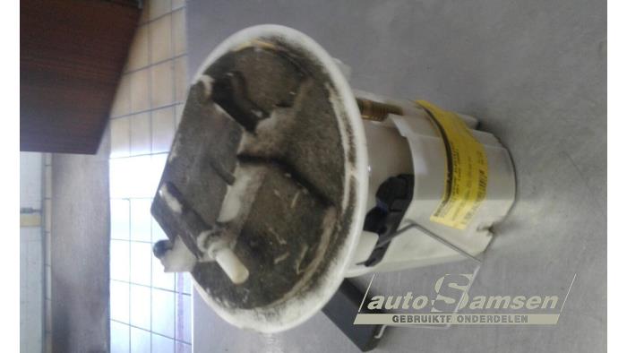 Gebruikte Tank element Pomp Peugeot 207/207+ (WA/WC/WM) 1.4 16V Prijs € 50,00 Margeregeling aangeboden door Auto Samsen B.V.