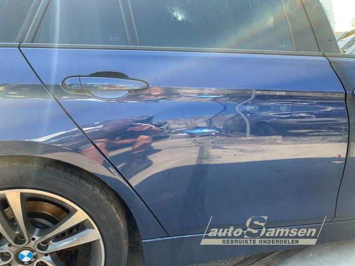 Portier 4Deurs rechts-achter van een BMW 3 serie Touring (F31) 320d 2.0 16V EfficientDynamicsEdition 2016