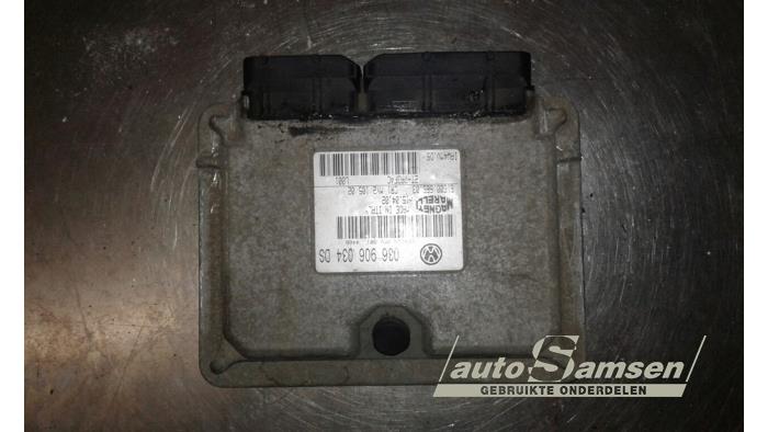 Gebruikte Computer Motormanagement Seat Leon (1M1) 1.6 16V Prijs € 50,00 Margeregeling aangeboden door Auto Samsen B.V.