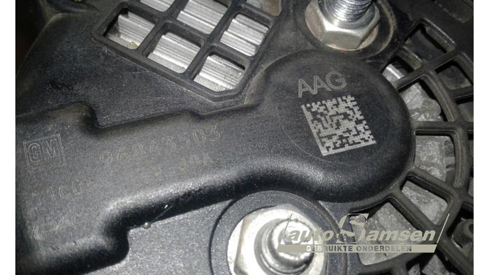 Dynamo van een Daewoo Spark 1.0 16V Bifuel 2011